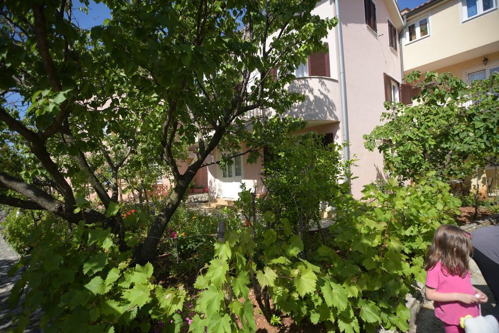 Apartments Vitkovic Cres Exterior foto